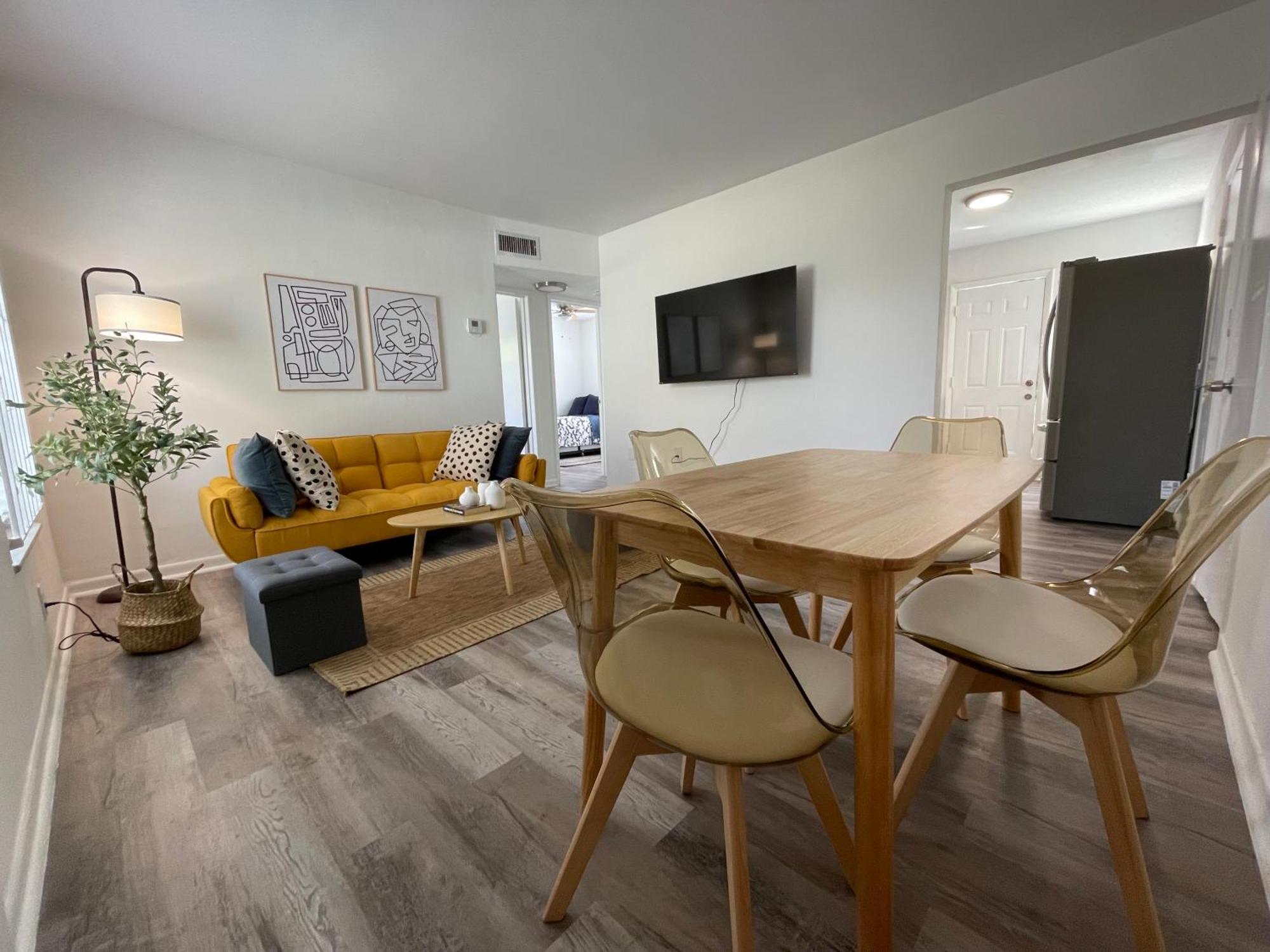 Remodeled Little Havanna Apartments Great Location Miami Exterior photo