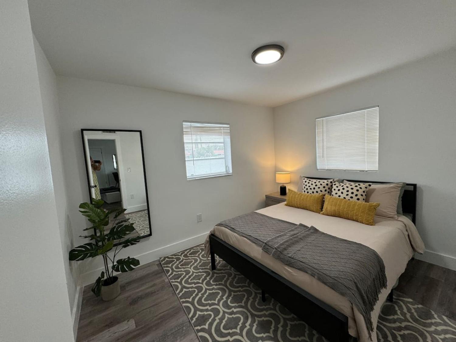 Remodeled Little Havanna Apartments Great Location Miami Exterior photo